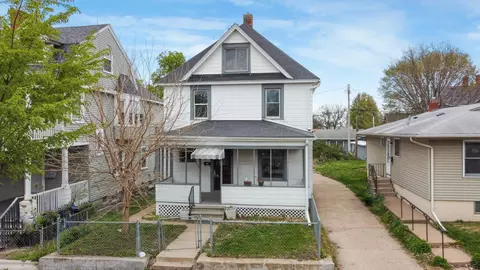 797 Iglehart Ave, Saint Paul, MN 55104