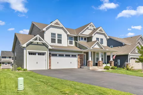 7217 Purple Pkwy, Chanhassen, MN 55317