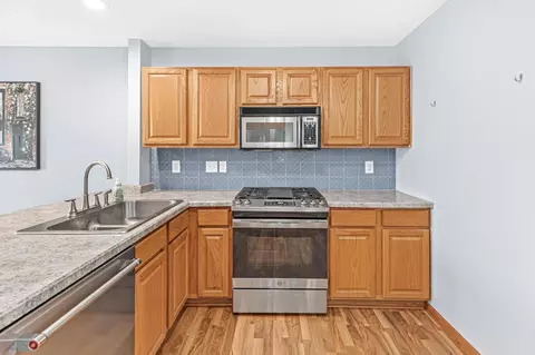 Kitchen - 13915 Iris Ave, Rogers, MN 55374 photo 3 of 4