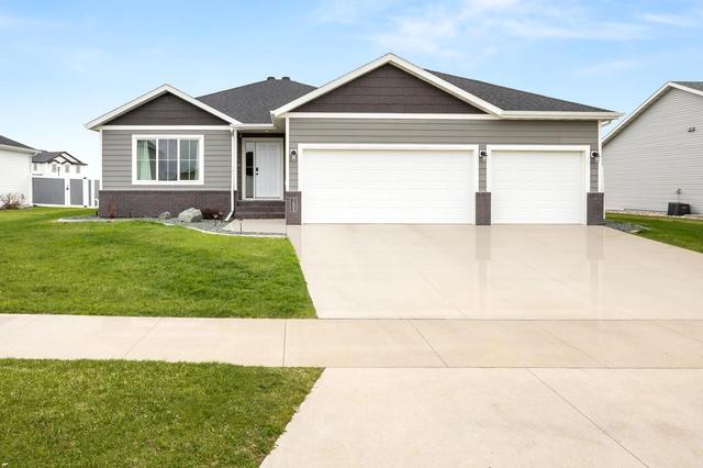 1306 22nd Ave W, West Fargo, ND 58078