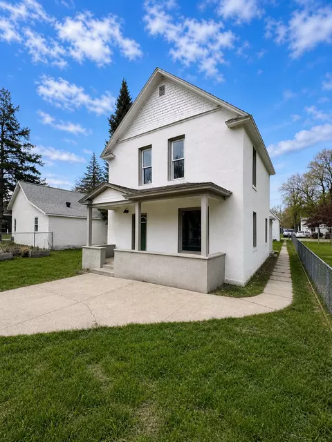 420 D St NE, Brainerd, MN 56401