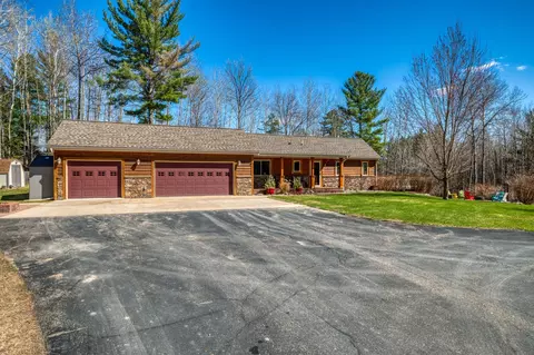 8376 Cedar Crest Loop NW, Walker, MN 56484