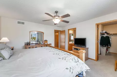 Bedroom - 14879 Brenner Ct, Rosemount, MN 55068 photo 2 of 6