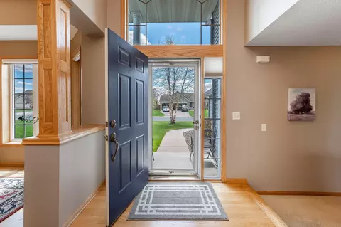 Entry Way - 14879 Brenner Ct, Rosemount, MN 55068 photo 1 of 5