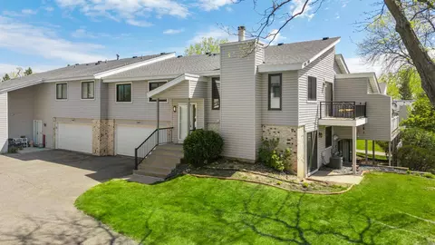5405 Pompano Dr, Minnetonka, MN 55343