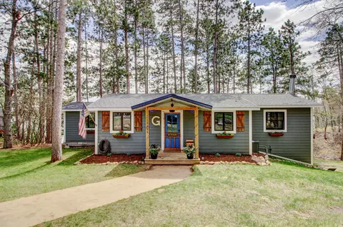 13492 Blackberry Dr, Nevis, MN 56467