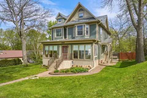1558 E Madison St, Eau Claire, WI 54703
