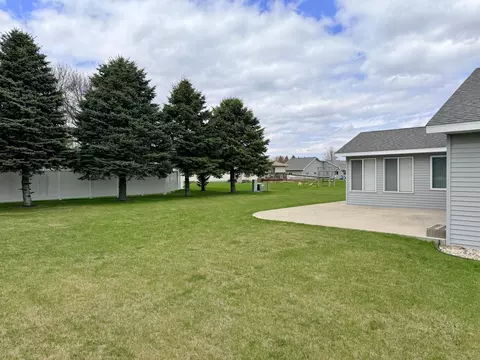 Exterior - 105 8th St S, Hoffman, MN 56339 photo 7 of 8