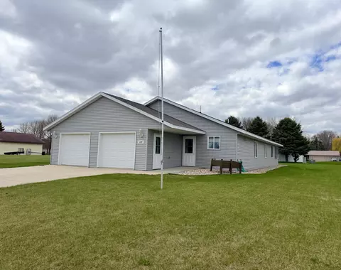 105 8th St S, Hoffman, MN 56339