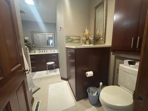 Bath - 526 Brook Ln, Saint Cloud, MN 56301 photo 1 of 5
