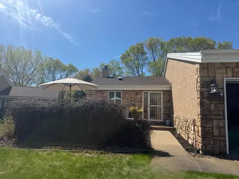 Exterior - 526 Brook Ln, Saint Cloud, MN 56301 photo 13 of 18