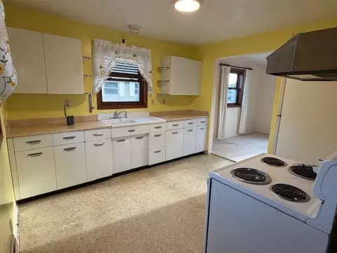 Kitchen - 50 Beech Ct, Babbitt, MN 55706 photo 1 of 4
