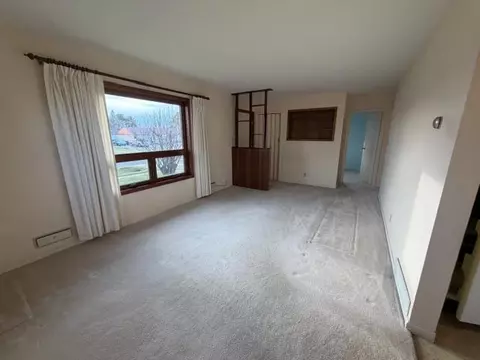 Living - 50 Beech Ct, Babbitt, MN 55706 photo 1 of 3