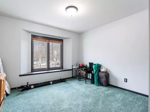 Bedroom - 15419 Lake Ave, Brainerd, MN 56401 photo 2 of 13
