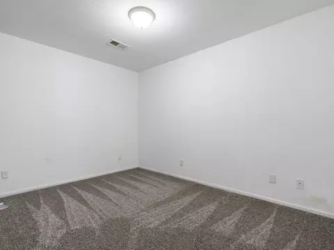Bedroom - 15419 Lake Ave, Brainerd, MN 56401 photo 9 of 13