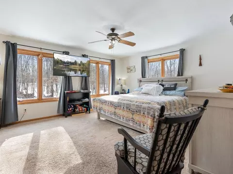 Bedroom - 15419 Lake Ave, Brainerd, MN 56401 photo 1 of 13