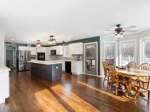 Kitchen - 15419 Lake Ave, Brainerd, MN 56401 photo 3 of 4