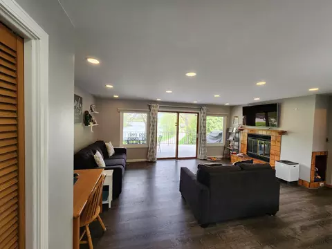 Living - 1301 Circle Ave, Albert Lea, MN 56007 photo 1 of 4