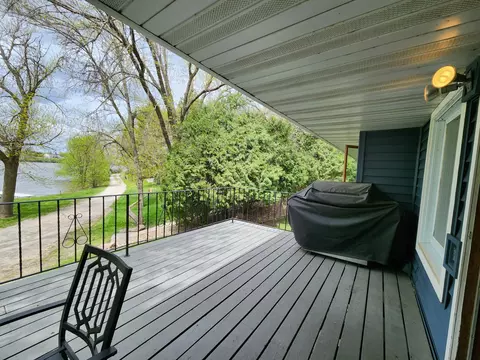Exterior - 1301 Circle Ave, Albert Lea, MN 56007 photo 12 of 17