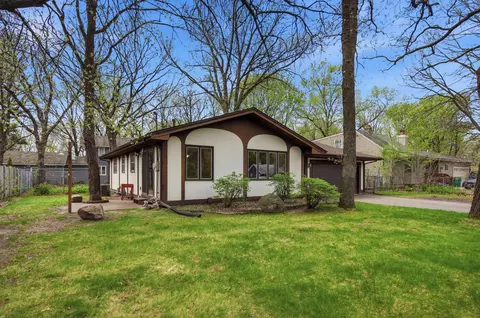 2508 Sherwood Rd, Mounds View, MN 55112