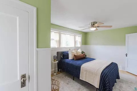 Bedroom - 4320 W 6th St, Duluth, MN 55807 photo 1 of 7