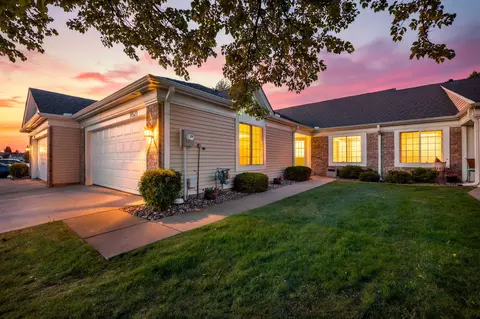 14523 Eureka Ct, Apple Valley, MN 55124