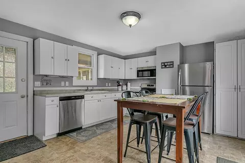 Kitchen - 701 7th St SE, Saint Cloud, MN 56304 photo 1 of 2