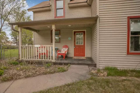 Exterior - 701 7th St SE, Saint Cloud, MN 56304 photo 5 of 11