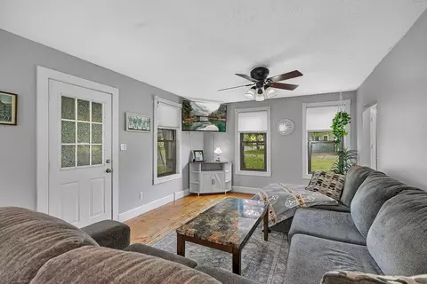 Living - 701 7th St SE, Saint Cloud, MN 56304 photo 1 of 3
