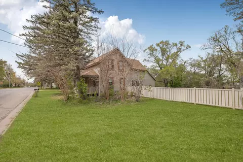 Exterior - 701 7th St SE, Saint Cloud, MN 56304 photo 6 of 11