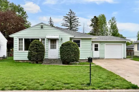 730 47th Ave, Winona, MN 55987