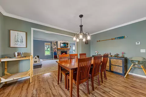Dining - 1424 Fairway Dr, Faribault, MN 55021 photo 2 of 3