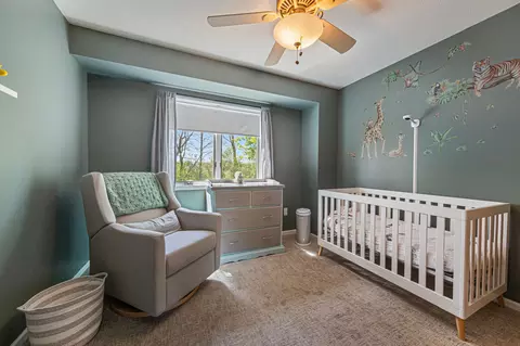 Bedroom - 1424 Fairway Dr, Faribault, MN 55021 photo 4 of 8