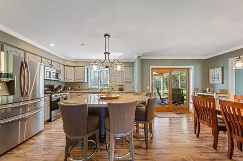 Kitchen - 1424 Fairway Dr, Faribault, MN 55021 photo 1 of 6