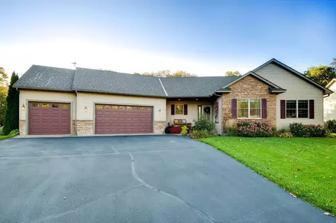 13297 Ivy St SE, Becker, MN 55308