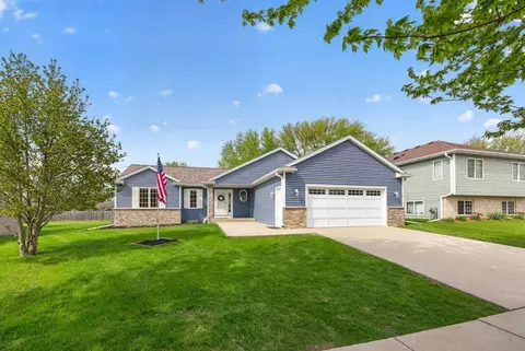 1103 2nd St SE, Kasson, MN 55944