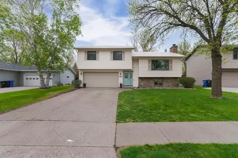 1914 23rd St S, Fargo, ND 58103