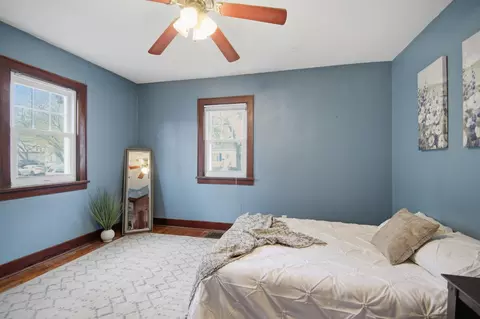 Bedroom - 903 11th Ave SW, Austin, MN 55912 photo 2 of 2