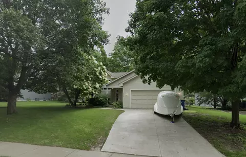 9656 Parkside Trl, Champlin, MN 55316