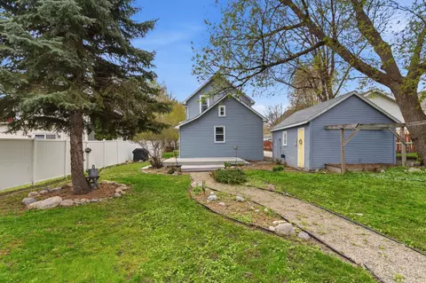 Exterior - 509 3rd St SE, Willmar, MN 56201 photo 3 of 5