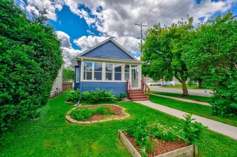 858 Watson Ave, Saint Paul, MN 55102