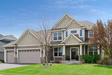 1531 Camden Ridge Dr, Chanhassen, MN 55317