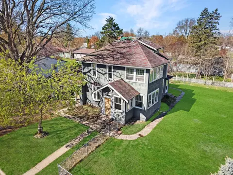 Exterior - 1319 11th Ave NE, Brainerd, MN 56401 photo 2 of 5
