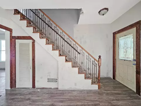 Entry Way - 1319 11th Ave NE, Brainerd, MN 56401 photo 1 of 1