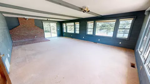 Living - 411 60th Ave NE, Willmar, MN 56201 photo 4 of 5