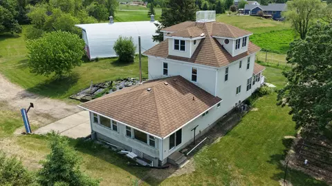 Exterior - 411 60th Ave NE, Willmar, MN 56201 photo 8 of 8