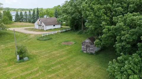 Exterior - 411 60th Ave NE, Willmar, MN 56201 photo 7 of 8