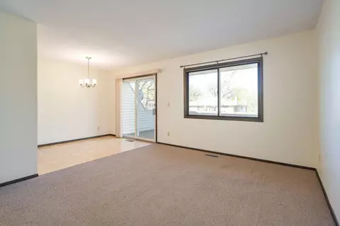 Living - 1778 Walnut Ln, Eagan, MN 55122 photo 4 of 10