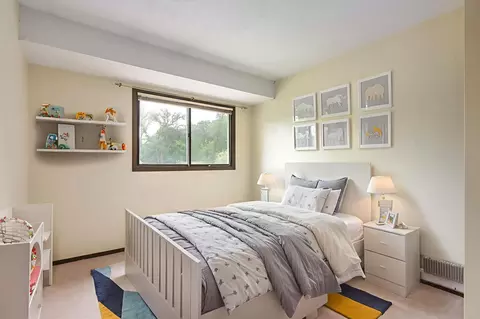 Bedroom - 1778 Walnut Ln, Eagan, MN 55122 photo 3 of 4