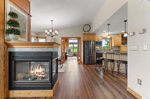 Entry Way - 2312 Becker Trl, Faribault, MN 55021 photo 2 of 3